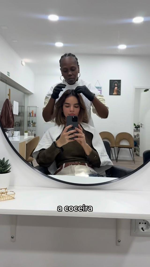 Ambiente acolhedor do espaço Ukembu Beauty